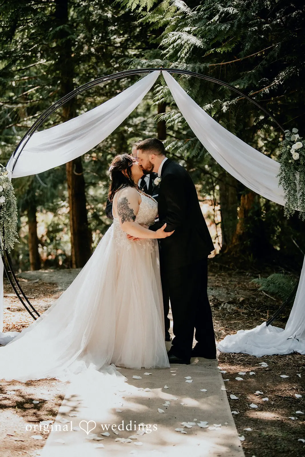 Washington Backyard Wedding // Leticia & Abraham -