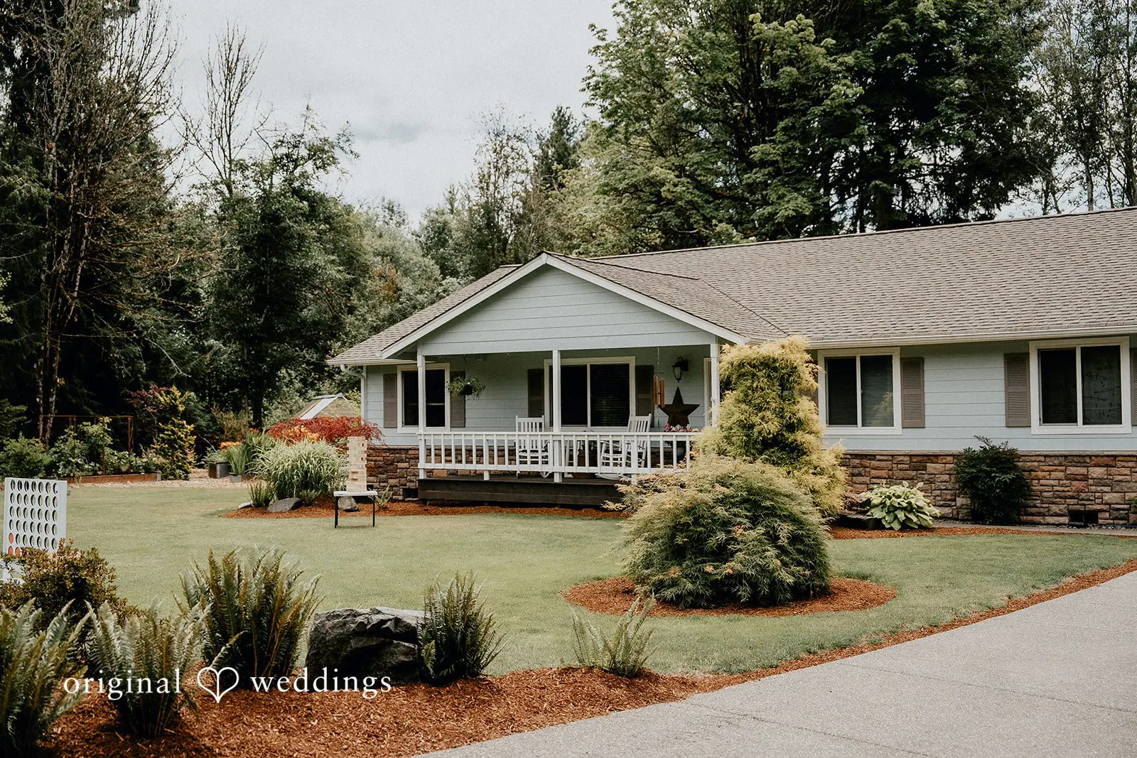 Washington Backyard Wedding // Leticia & Abraham -