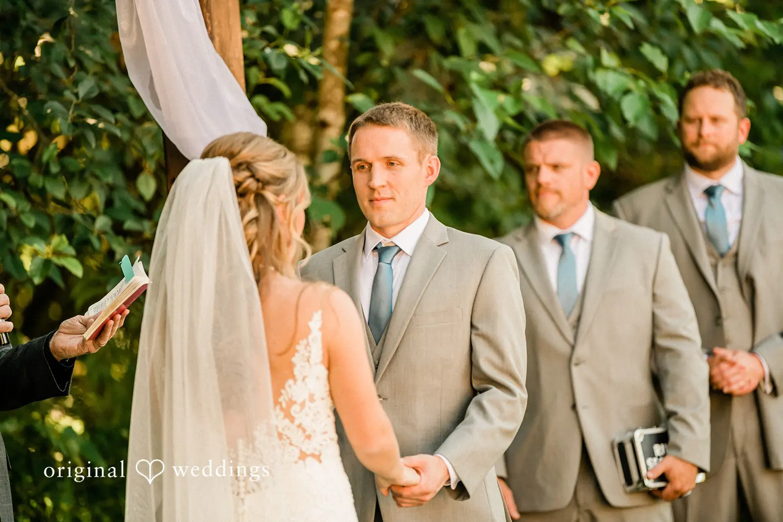 Washington Backyard Wedding // Anna & Michael -