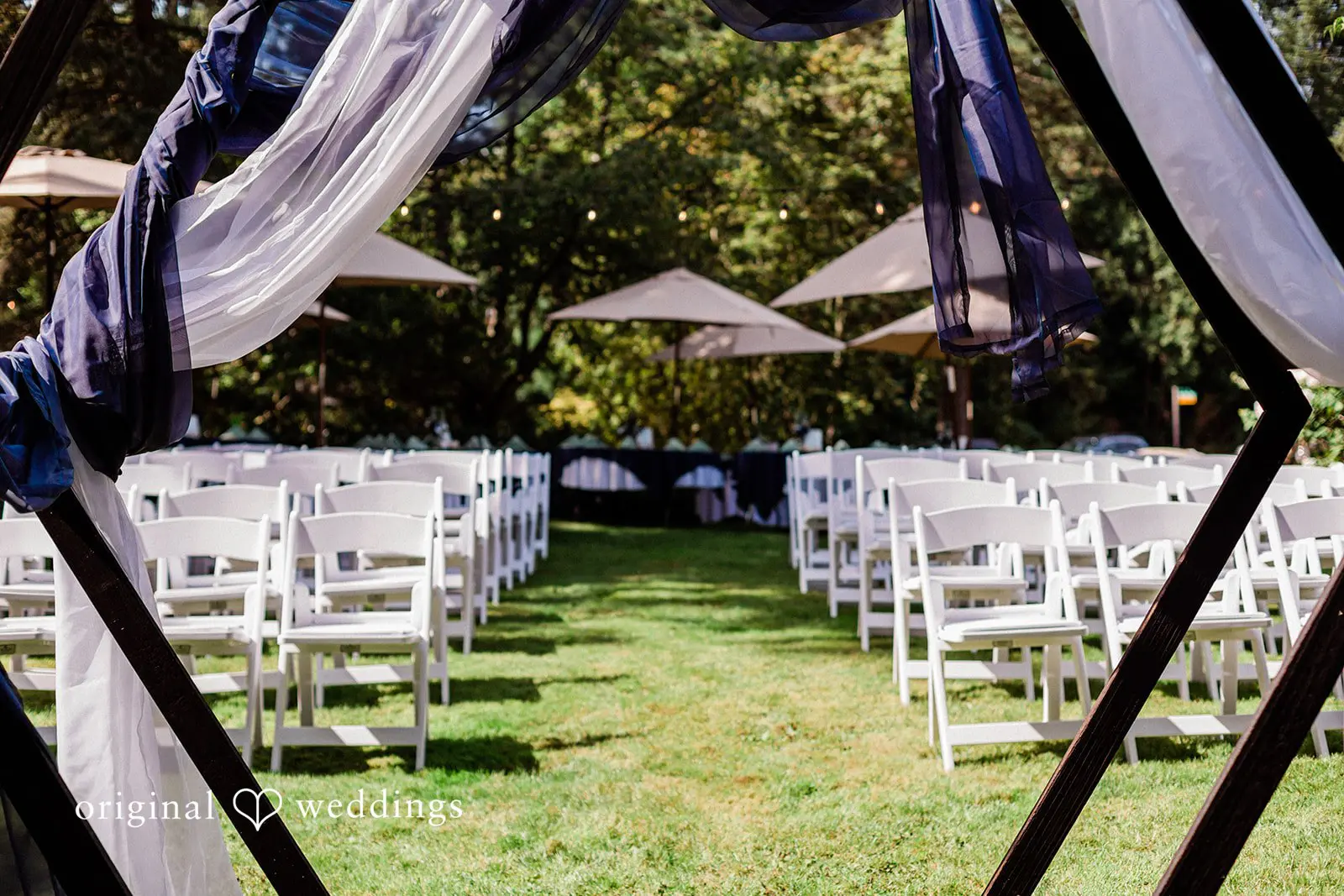 Washington Backyard Wedding // Kristen & Brian -
