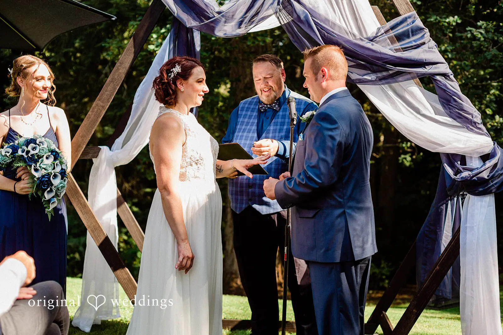 Washington Backyard Wedding // Kristen & Brian -