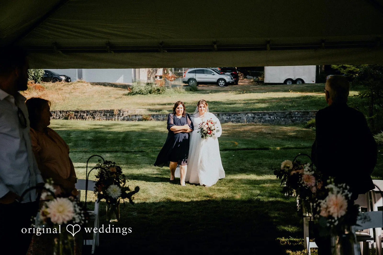Caitlyn + Alex Washington Backyard Wedding // Caitlyn & Alex -