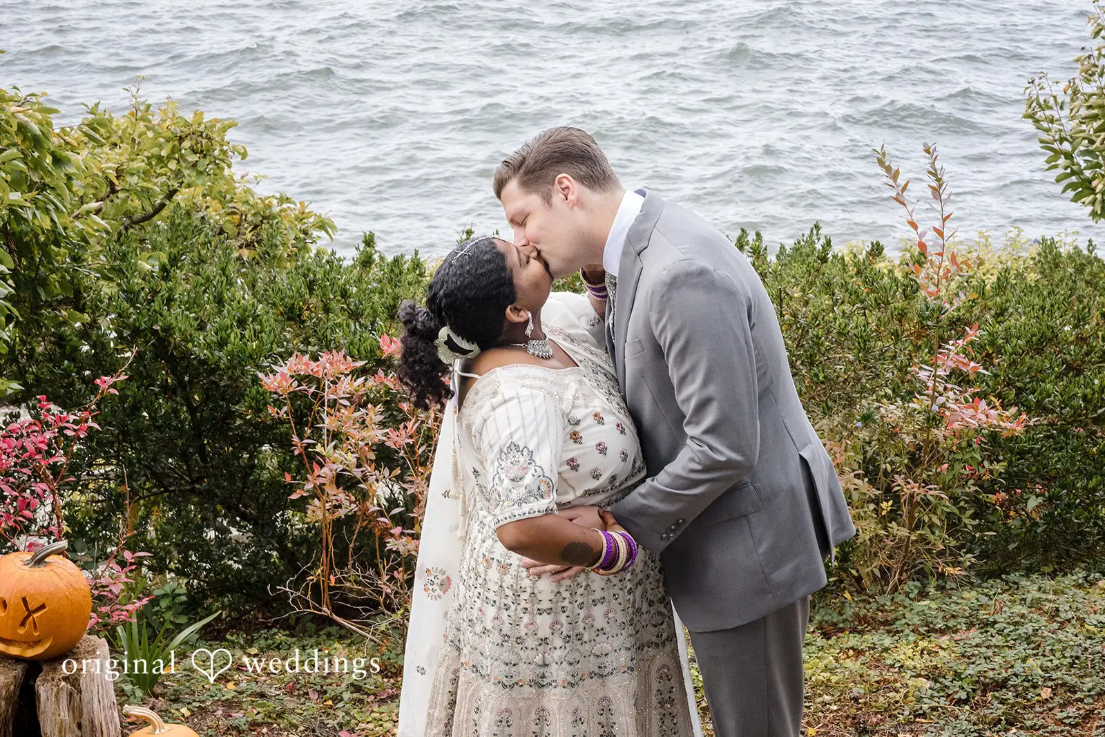 Washington Backyard Wedding // Suji & Stephen -