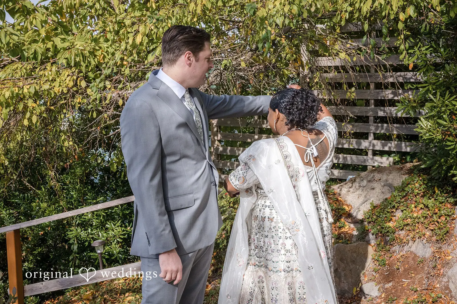 Washington Backyard Wedding // Suji & Stephen -