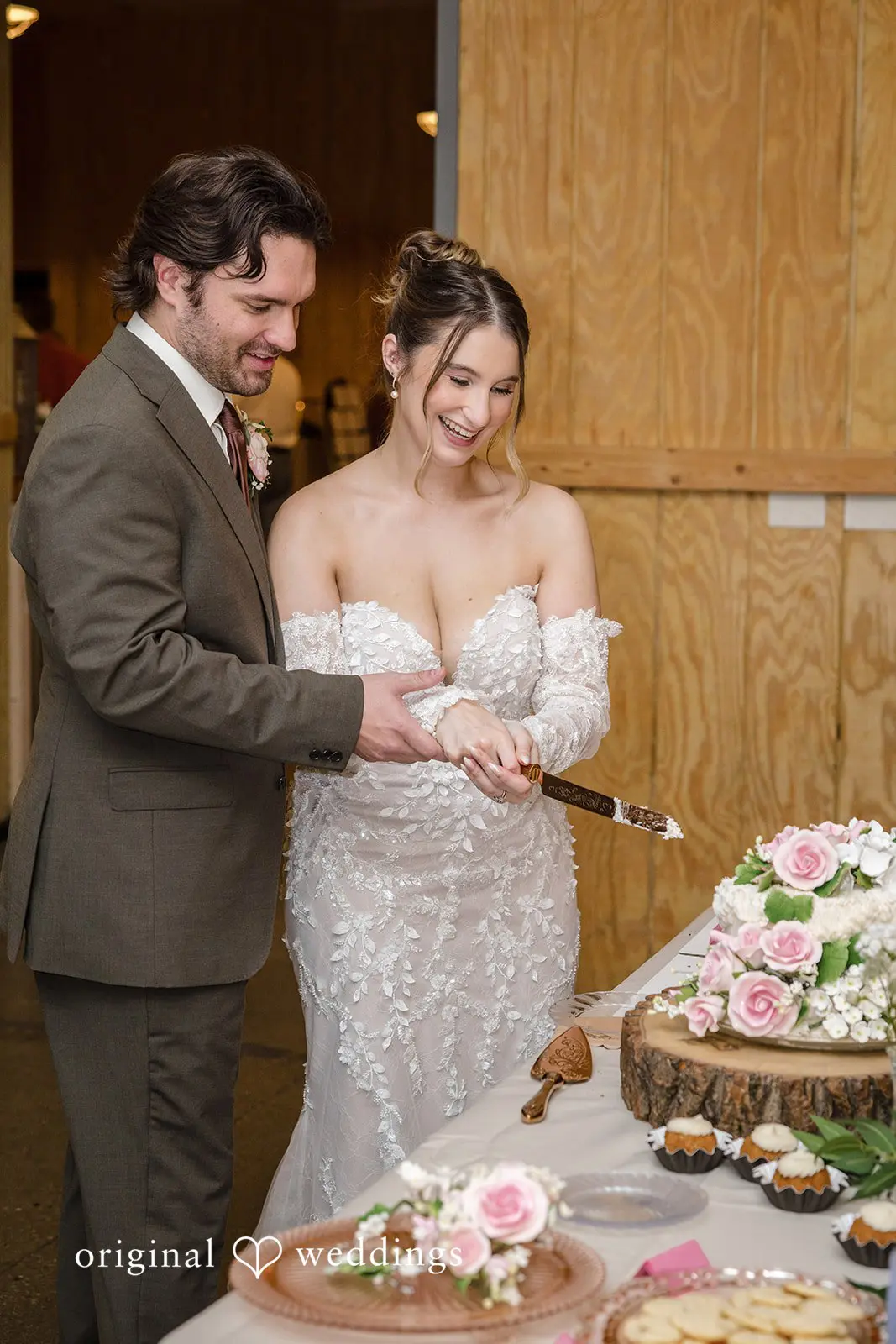 Sydney + Zac Whispering Woods Wedding // Sydney & Zac -