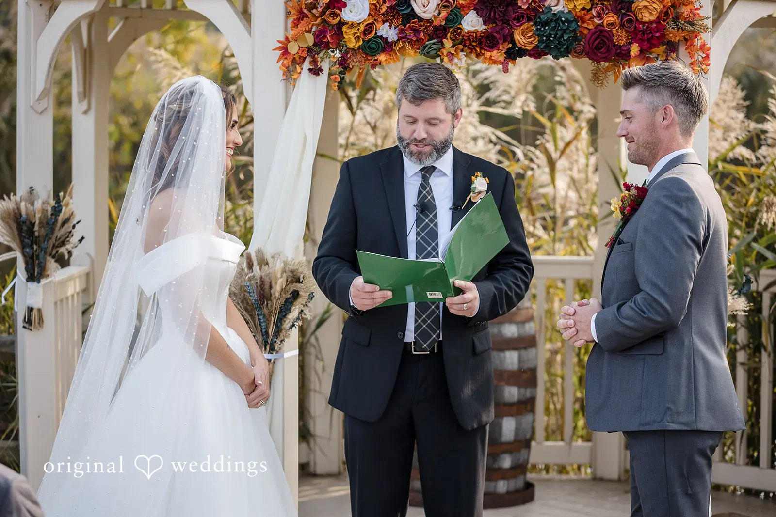 Chelsea + Kevin White Birch Barn Wedding // Chelsea & Kevin -