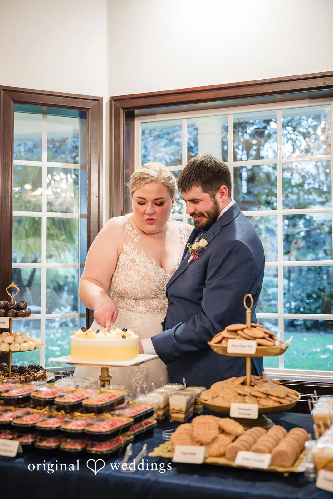 Sam + Victoria Gray Gables Estate Wedding // Victoria & Sam -