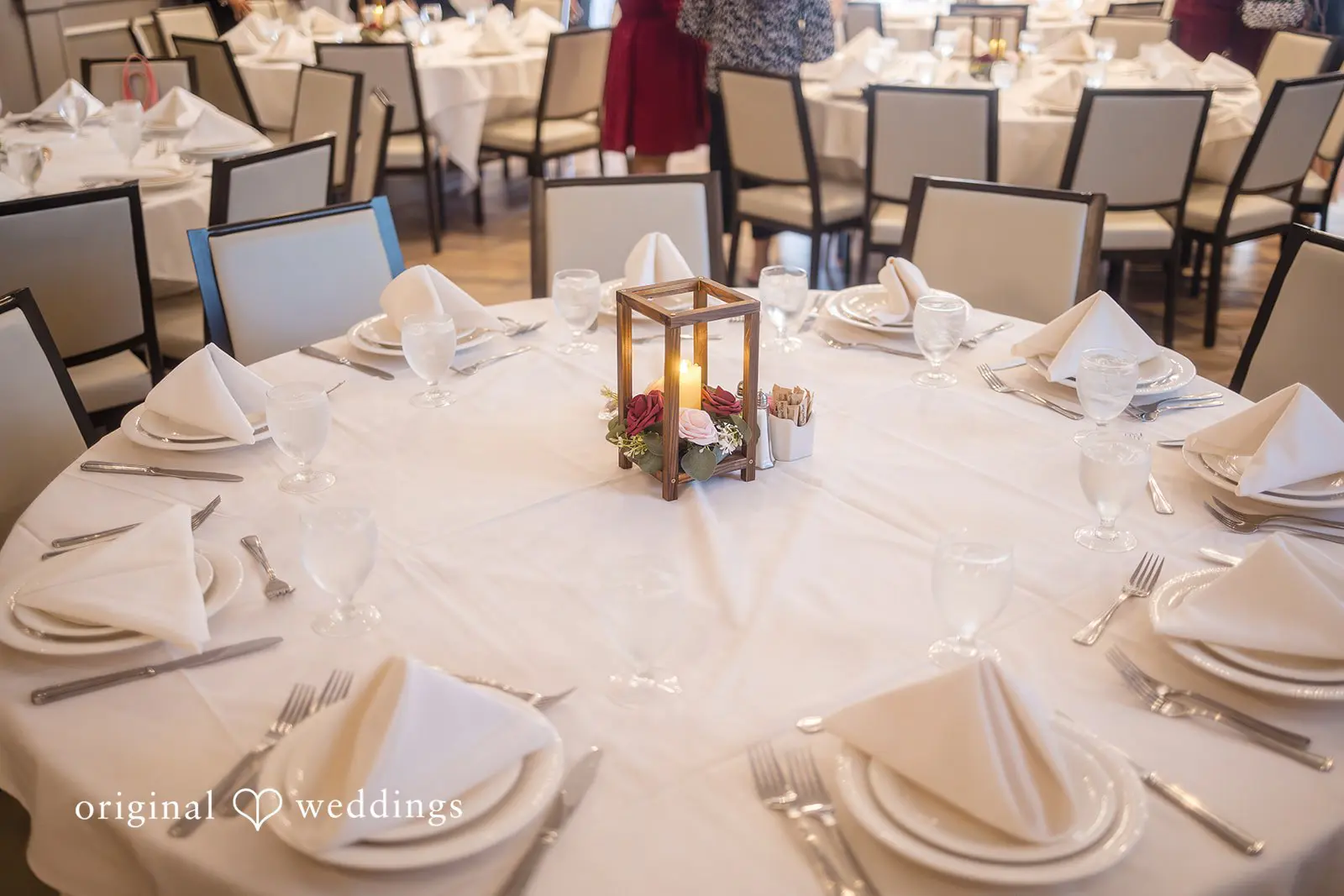 Maggiano's at the Rim Wedding // Pearl & Denise -