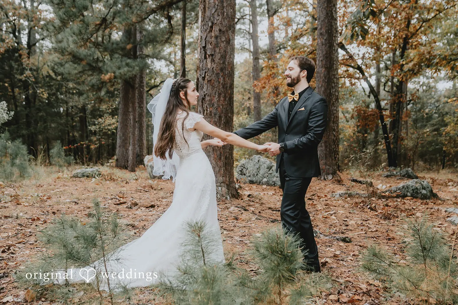 Cade + Jaclyn Robbers Cave State Park Wedding // Jaclyn & Cade -