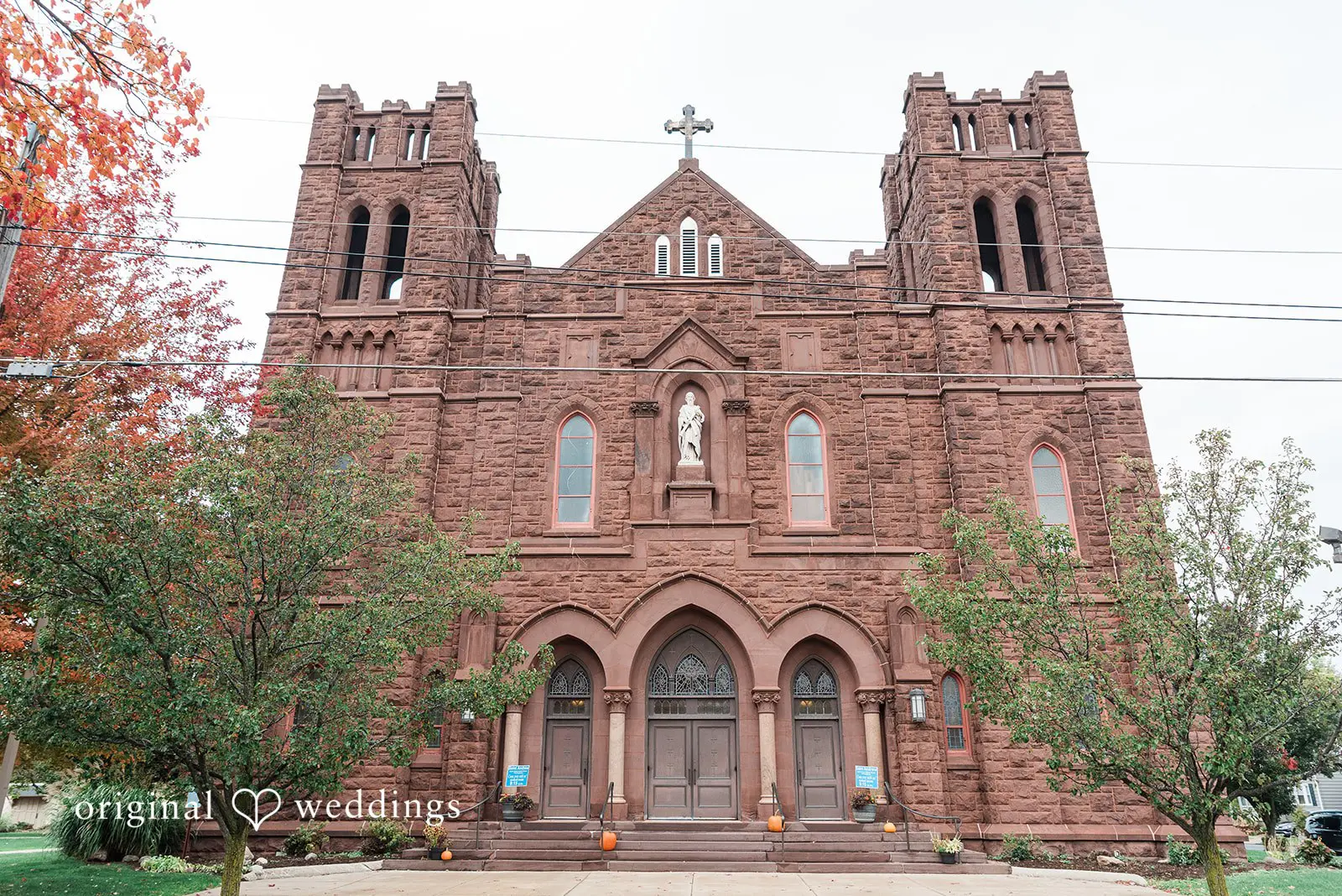 Lauren + Connor Sheraton Erie Bayfront Hotel Wedding // Lauren & Connor -