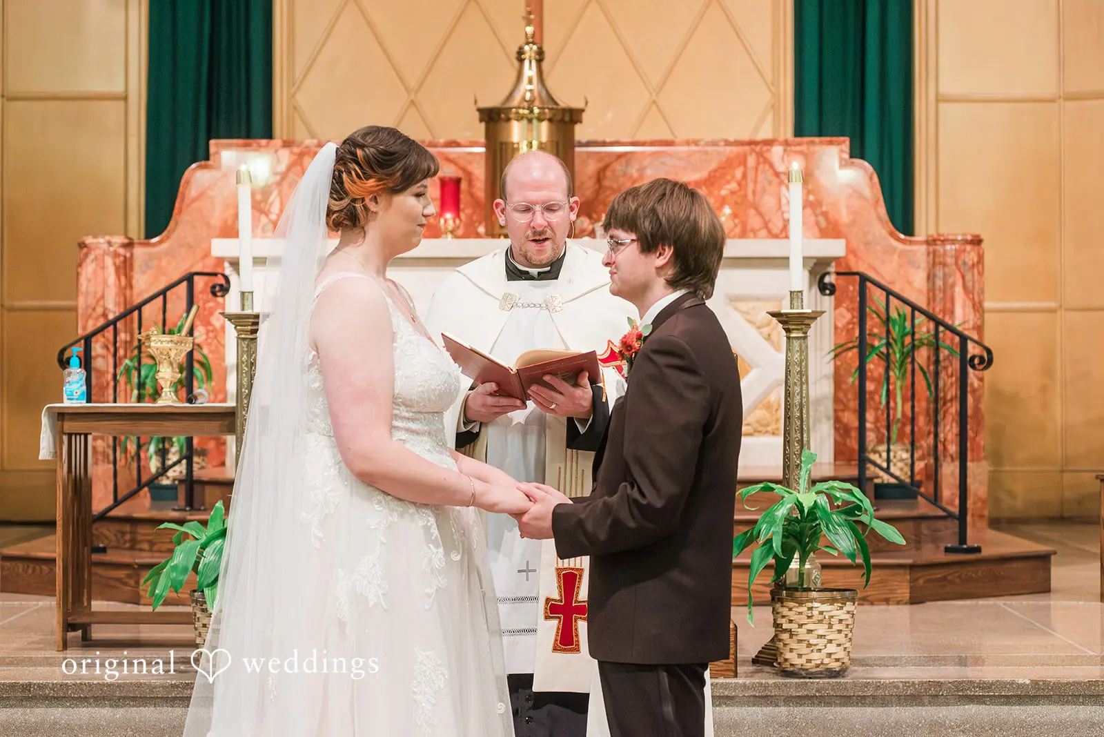 Lauren + Connor Sheraton Erie Bayfront Hotel Wedding // Lauren & Connor -