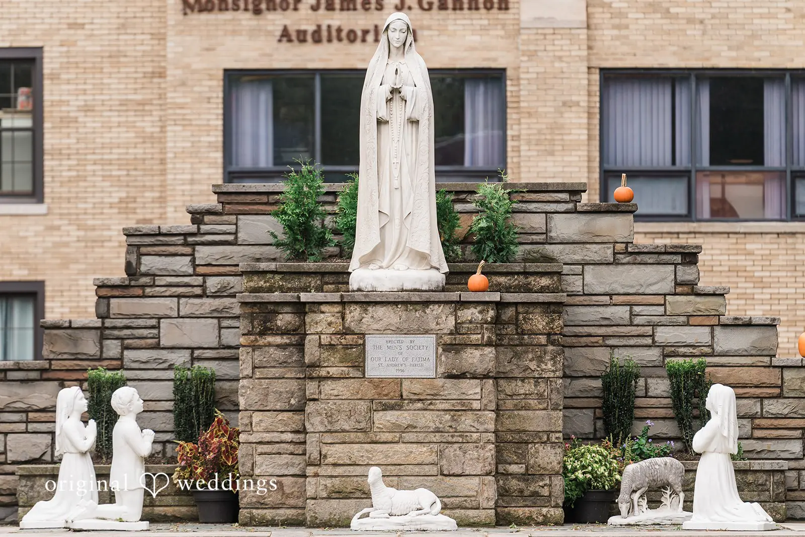 Lauren + Connor Sheraton Erie Bayfront Hotel Wedding // Lauren & Connor -