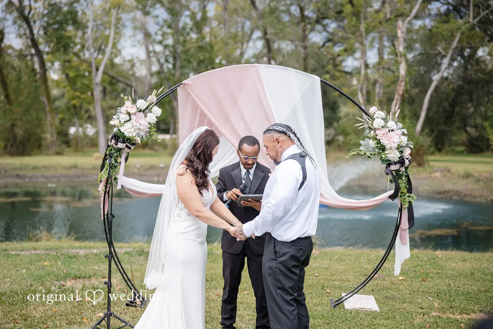 Texas Backyard Wedding // Amy & Pablo -