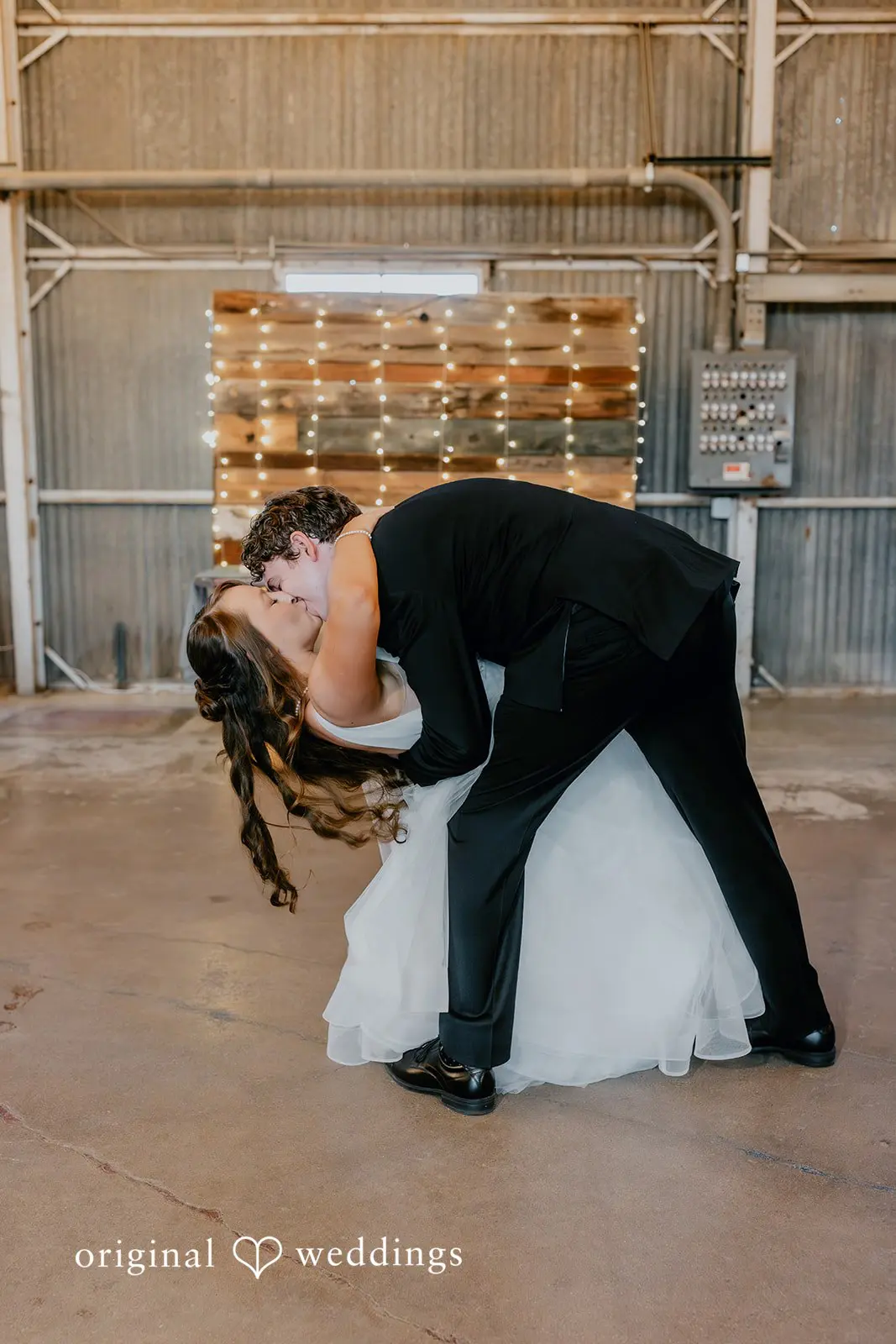 The Big Tin Cotton Gin Wedding // Jennifer & Jake -