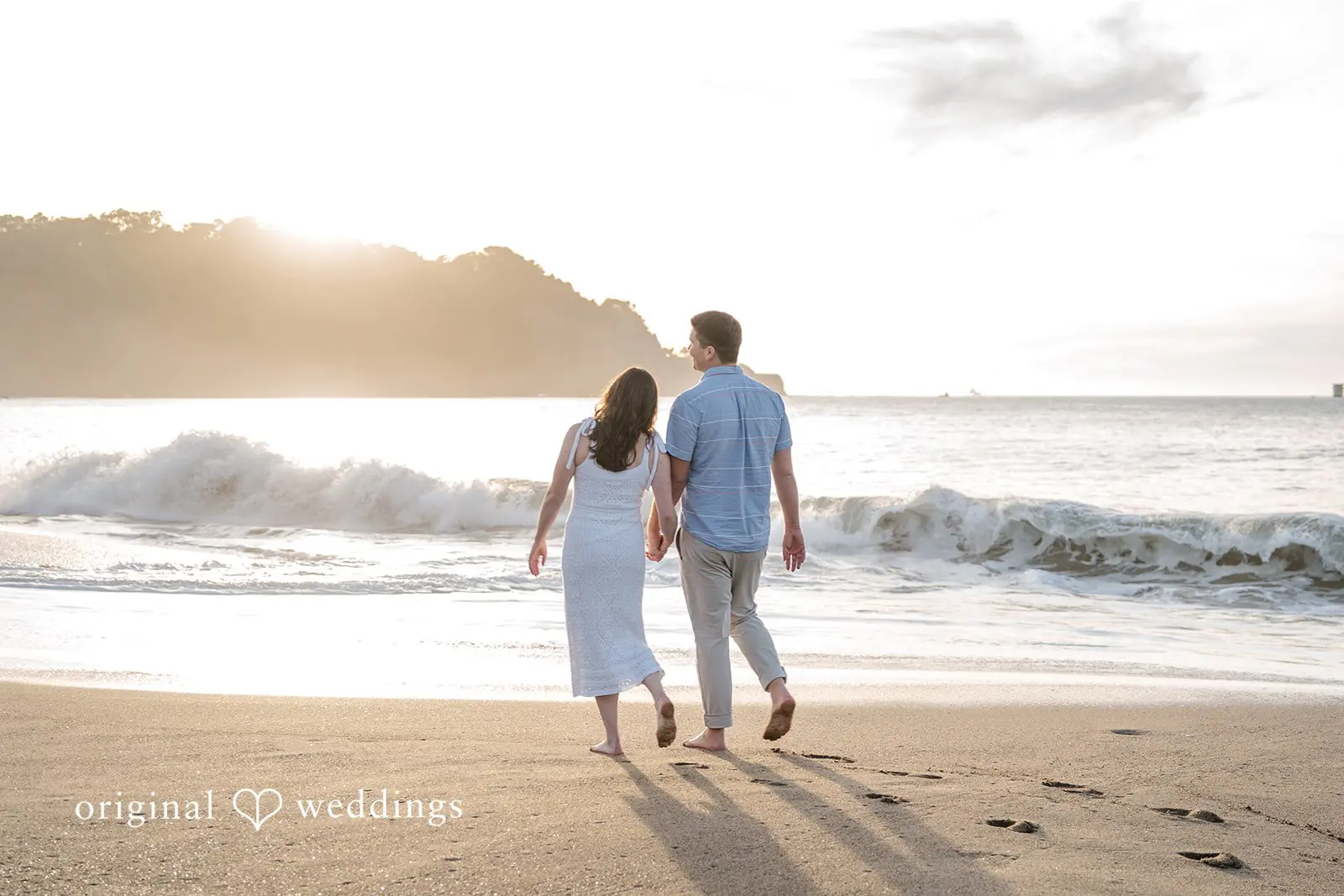 Daniel + Karen A portrait of the couple by the beachside