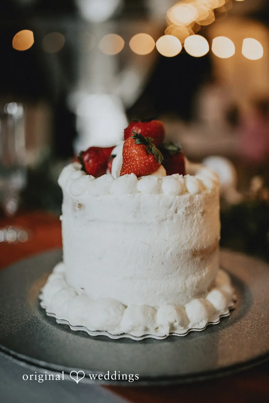 Beautiful picture of wedding cake