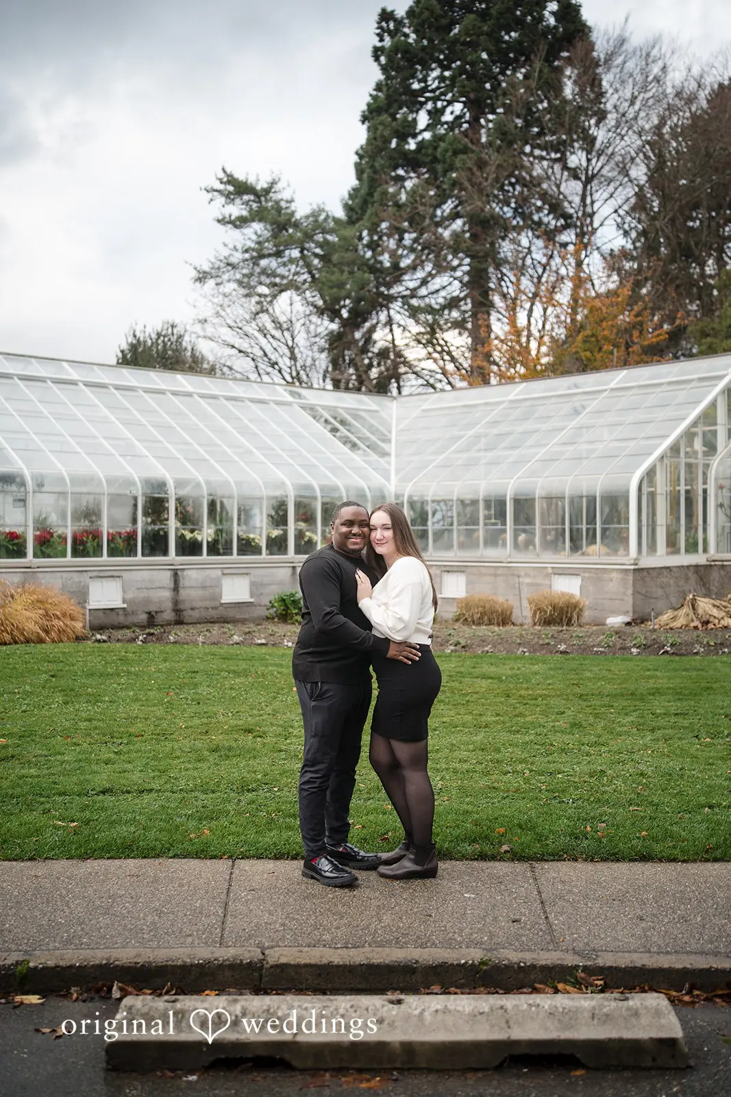 A stunning portrait of the couple at Volunteer Park