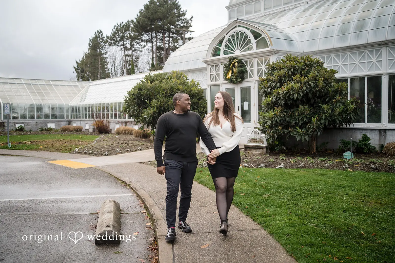 The couple taking a walk at Volunteer Park