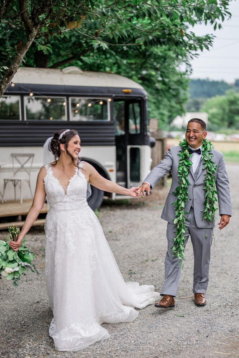 Portrait of a couple at the crown bus of the farmhouse