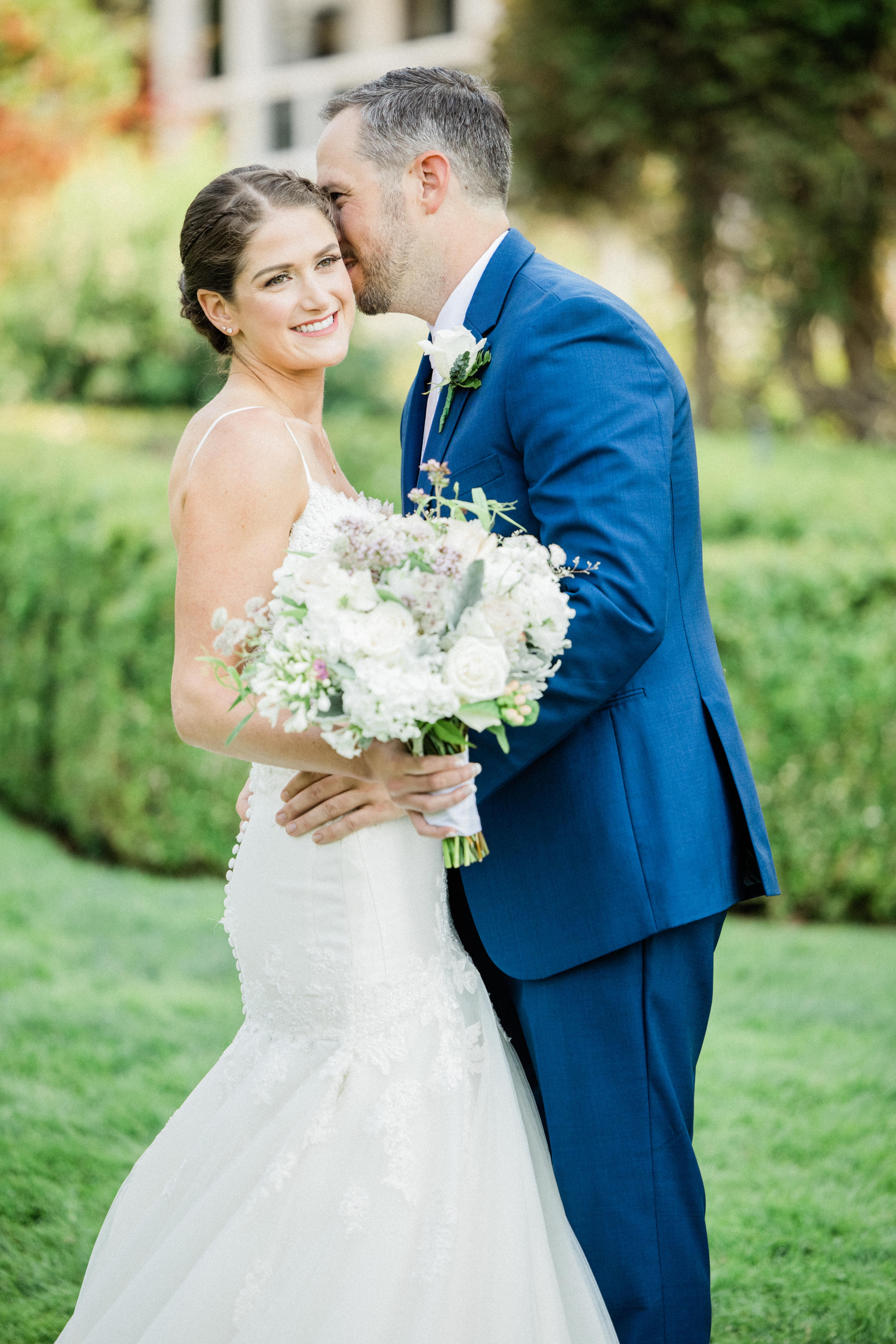 couple portraits at Friday Harbor washington