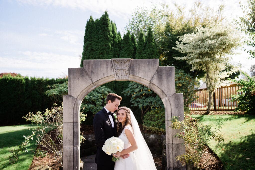 Silver Cloud Point Ruston Wedding // Madeline + Ryan -