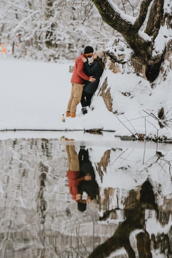 25 STUNNING Locations for Engagement Photos in Seattle -