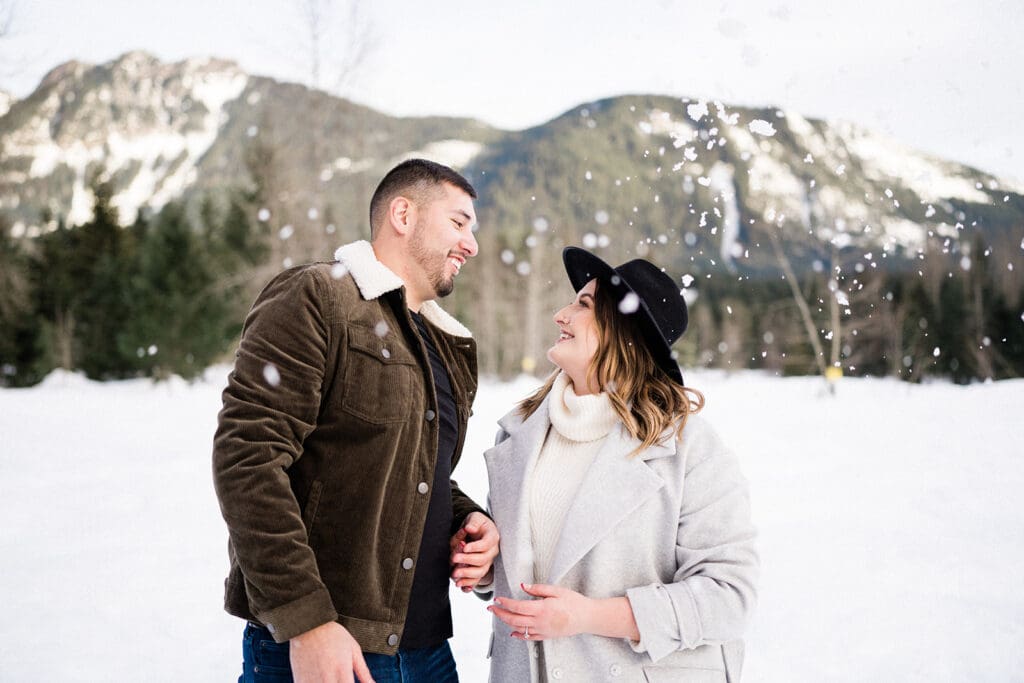 Gold Creek Pond Winter Engagement Photos // Sarah + Brandon -