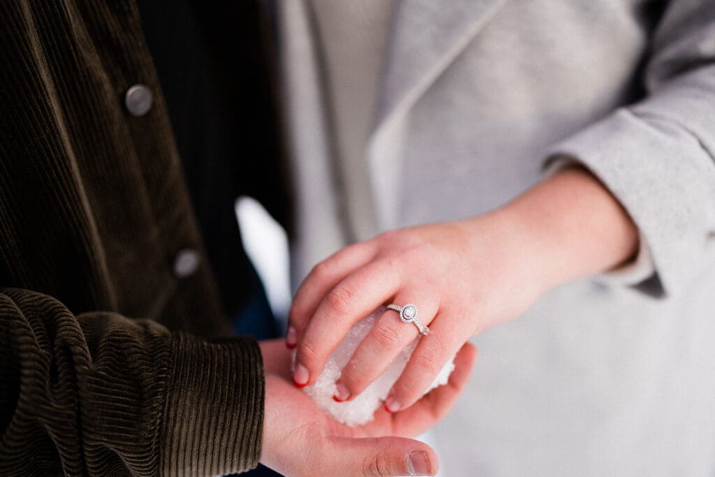 Gold Creek Pond Winter Engagement Photos // Sarah + Brandon -