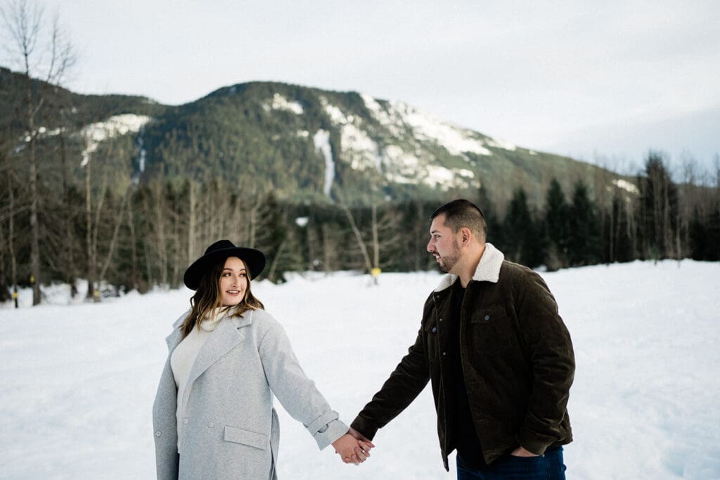 Gold Creek Pond Winter Engagement Photos // Sarah + Brandon -