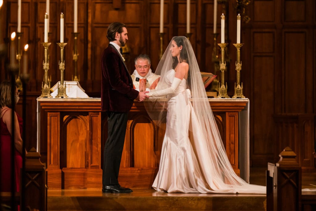 Seattle Catholic Church Wedding // Kevin + Lizzie -