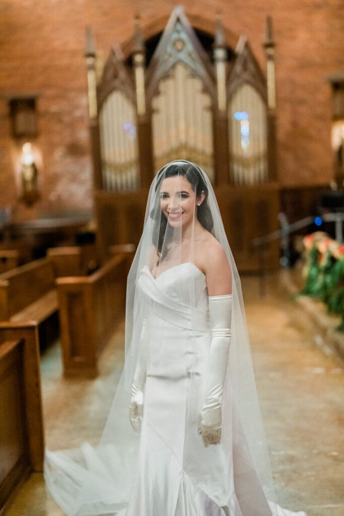 Seattle Catholic Church Wedding // Kevin + Lizzie -