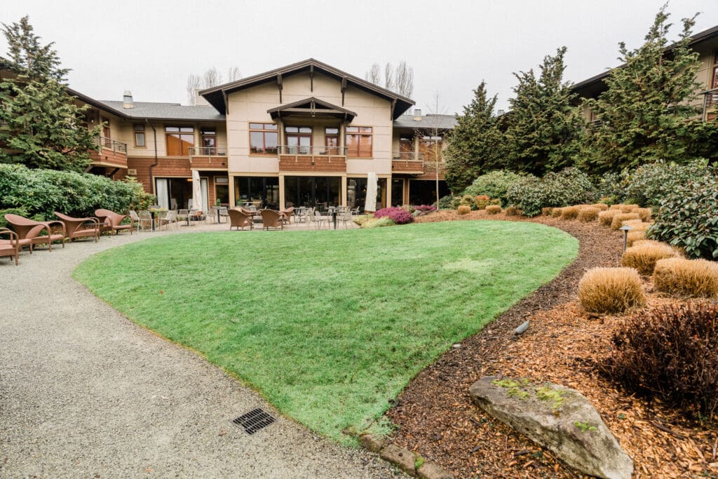 Willows Lodge Wedding // Evan + Jackie -