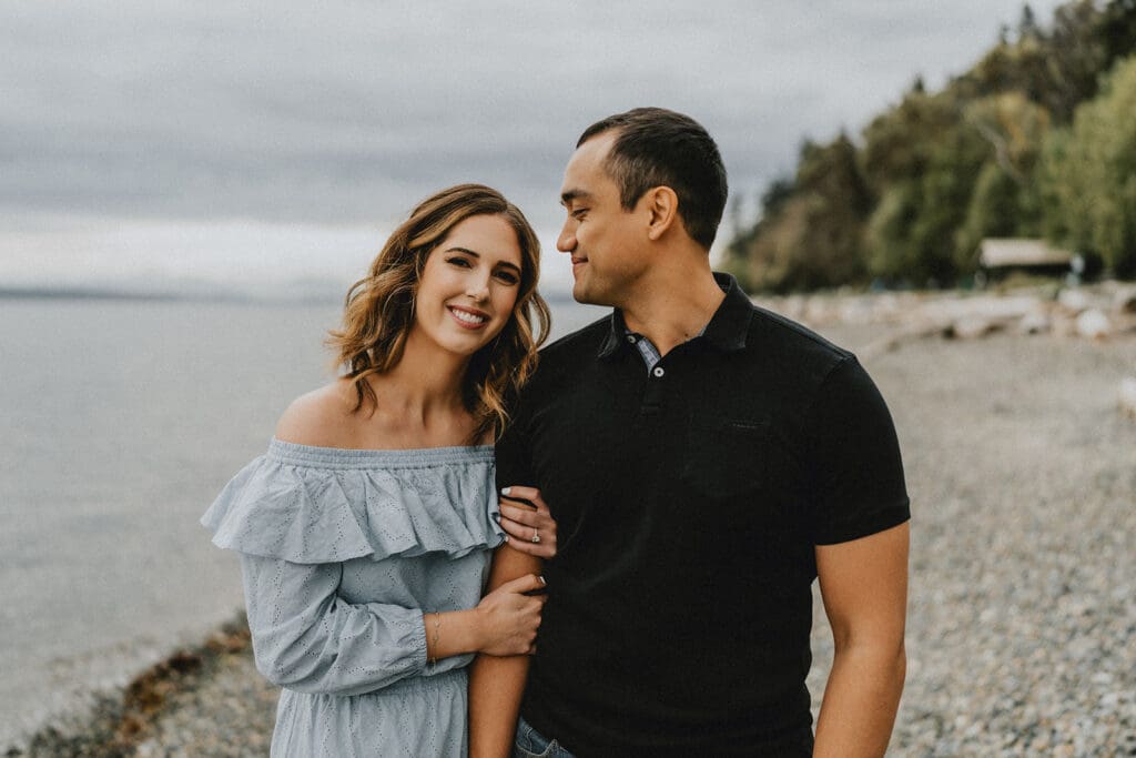 Lincoln Park Seattle Engagement // Katy + Aaron -