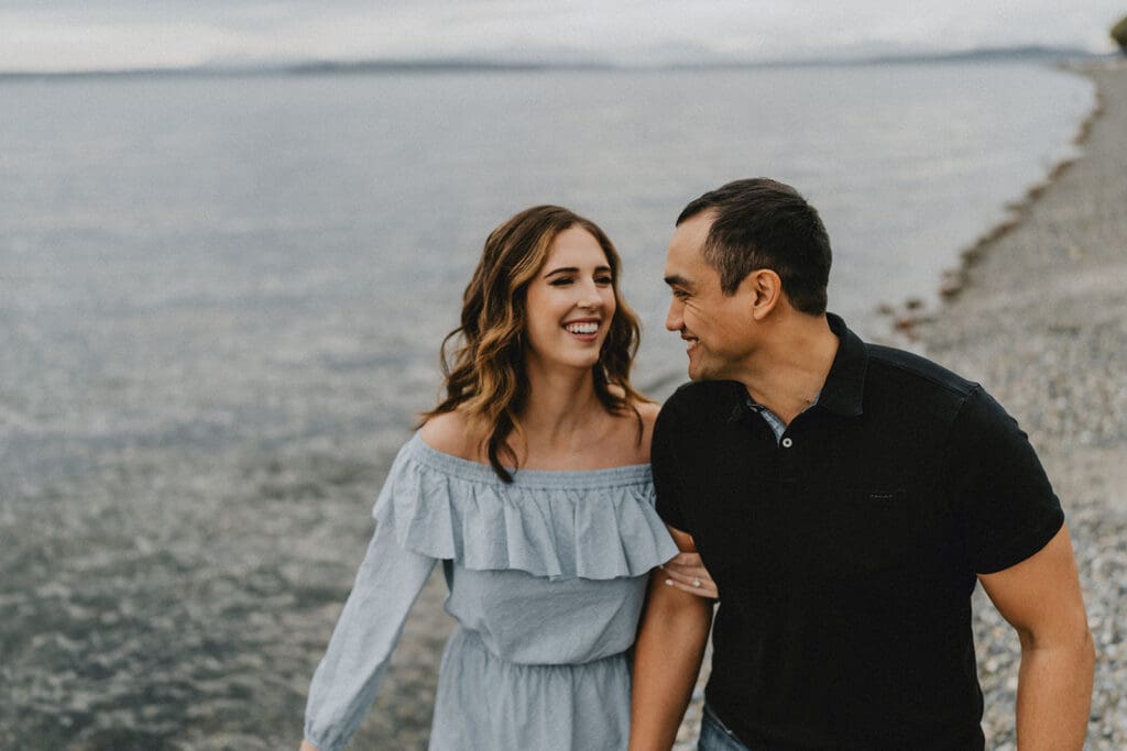 Lincoln Park Seattle Engagement // Katy + Aaron -