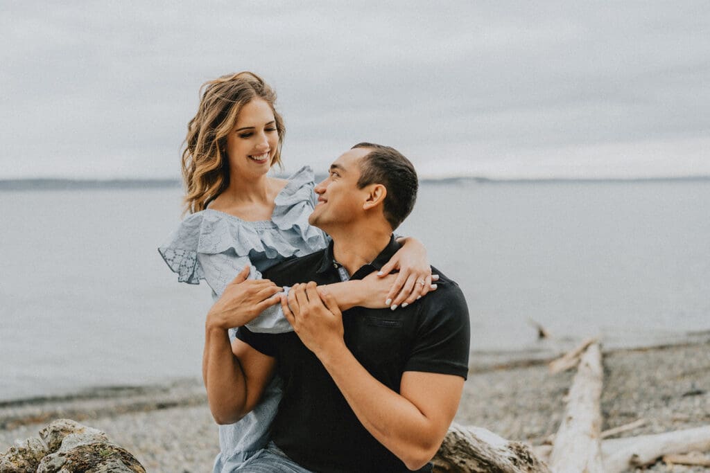 Lincoln Park Seattle Engagement // Katy + Aaron -