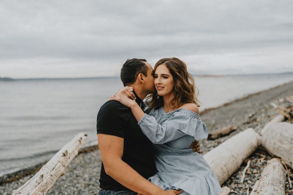 Lincoln Park Seattle Engagement // Katy + Aaron -