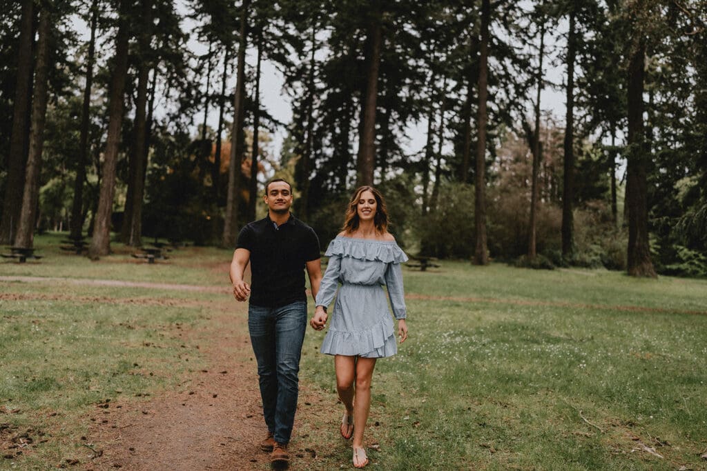 Lincoln Park Seattle Engagement // Katy + Aaron -