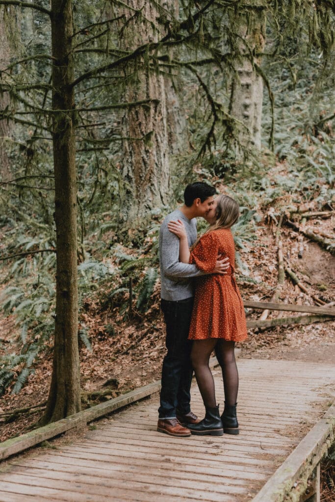 Portland Engagement Photography Ideas: PNW Romance with a Moody Twist -