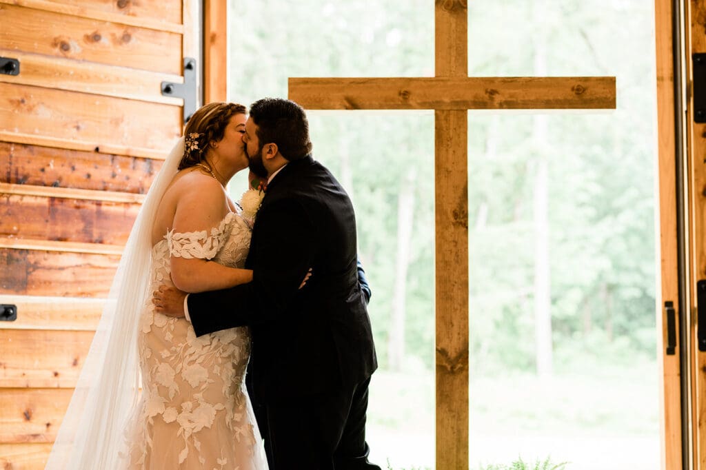 Edlynn Farm Wedding // Kate + Mitchell -