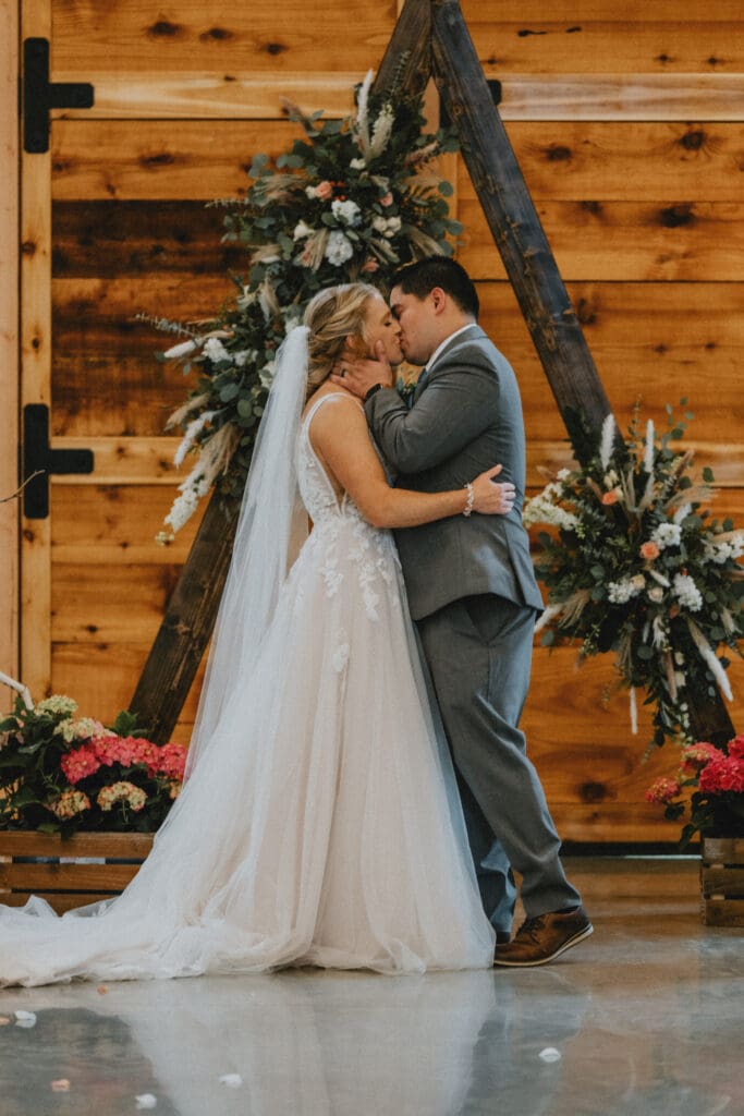 Edlynn Farm Wedding // Mackenzie + Raphael -