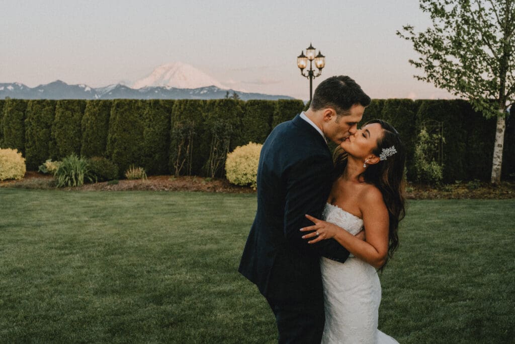 Mountain View Manor Wedding // Andrew + Dana -