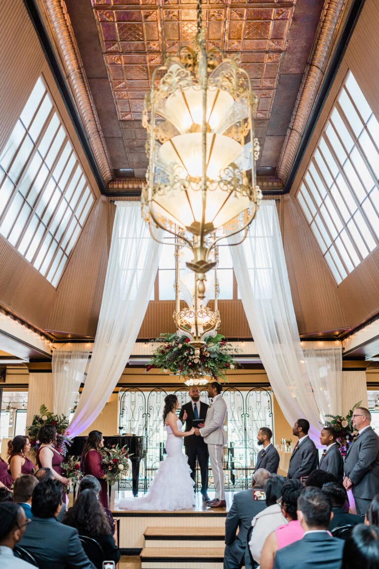 Imperia Lake Union Wedding // Rozneik + Elizabeth