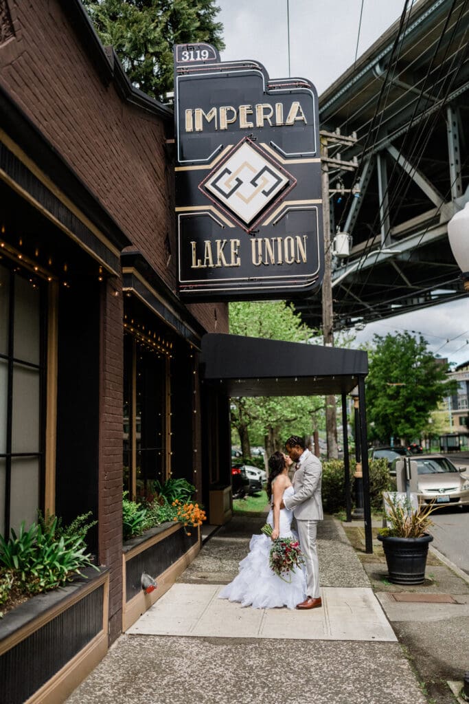 Imperia Lake Union Wedding // Rozneik + Elizabeth -