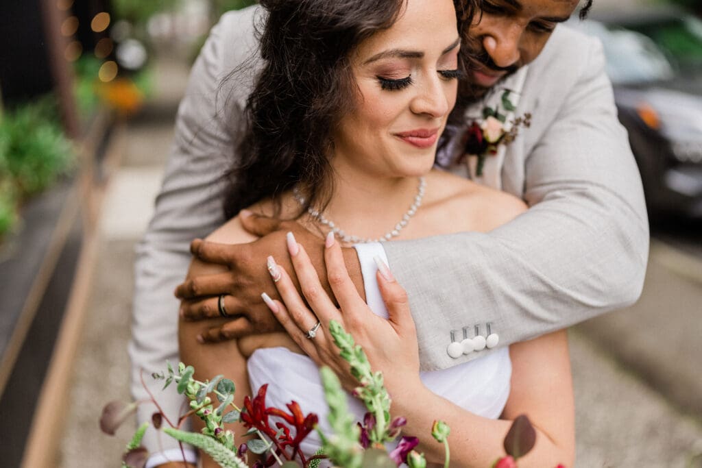 Imperia Lake Union Wedding // Rozneik + Elizabeth -