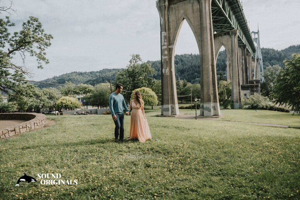 Cathedral Park Portland Engagement // Linda + Chris -