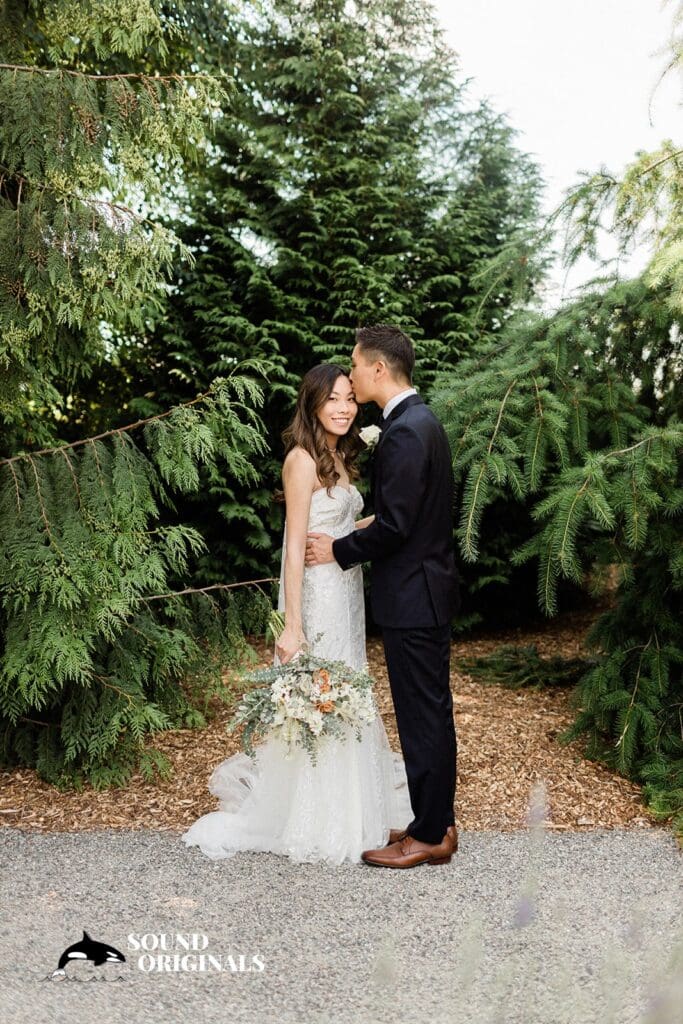 Woodinville Lavender Farm Wedding // Yuri & Lincoln -