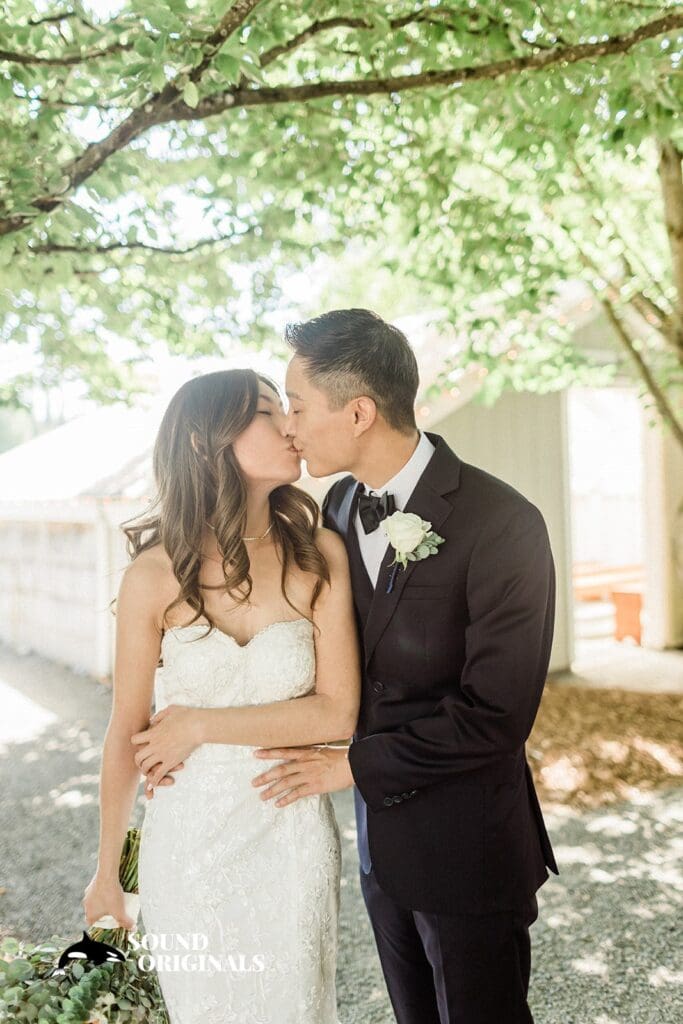 Woodinville Lavender Farm Wedding // Yuri & Lincoln -