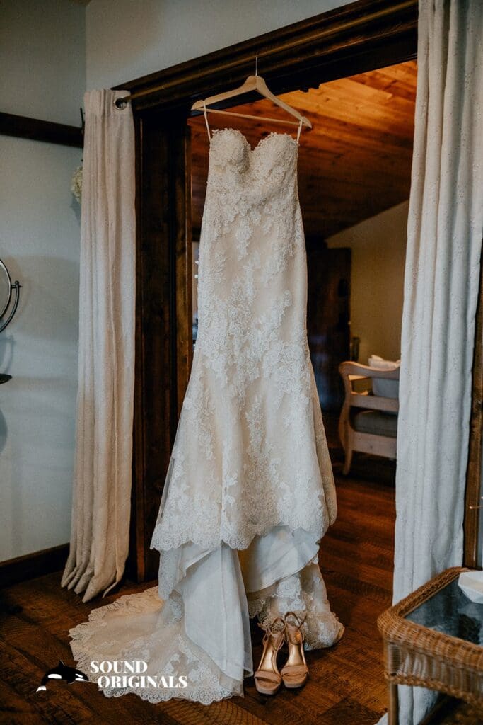 Andrea + Derek The Five2Five Wedding // Andrea + Derek -