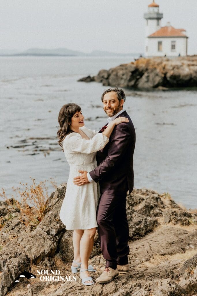 Lime Kiln State Park – San Juan Island Wedding // Susannah + Nick -