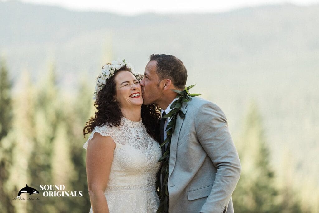 Tiffany + Chad Mt. Hood Skibowl Wedding // Tiffany + Chad -